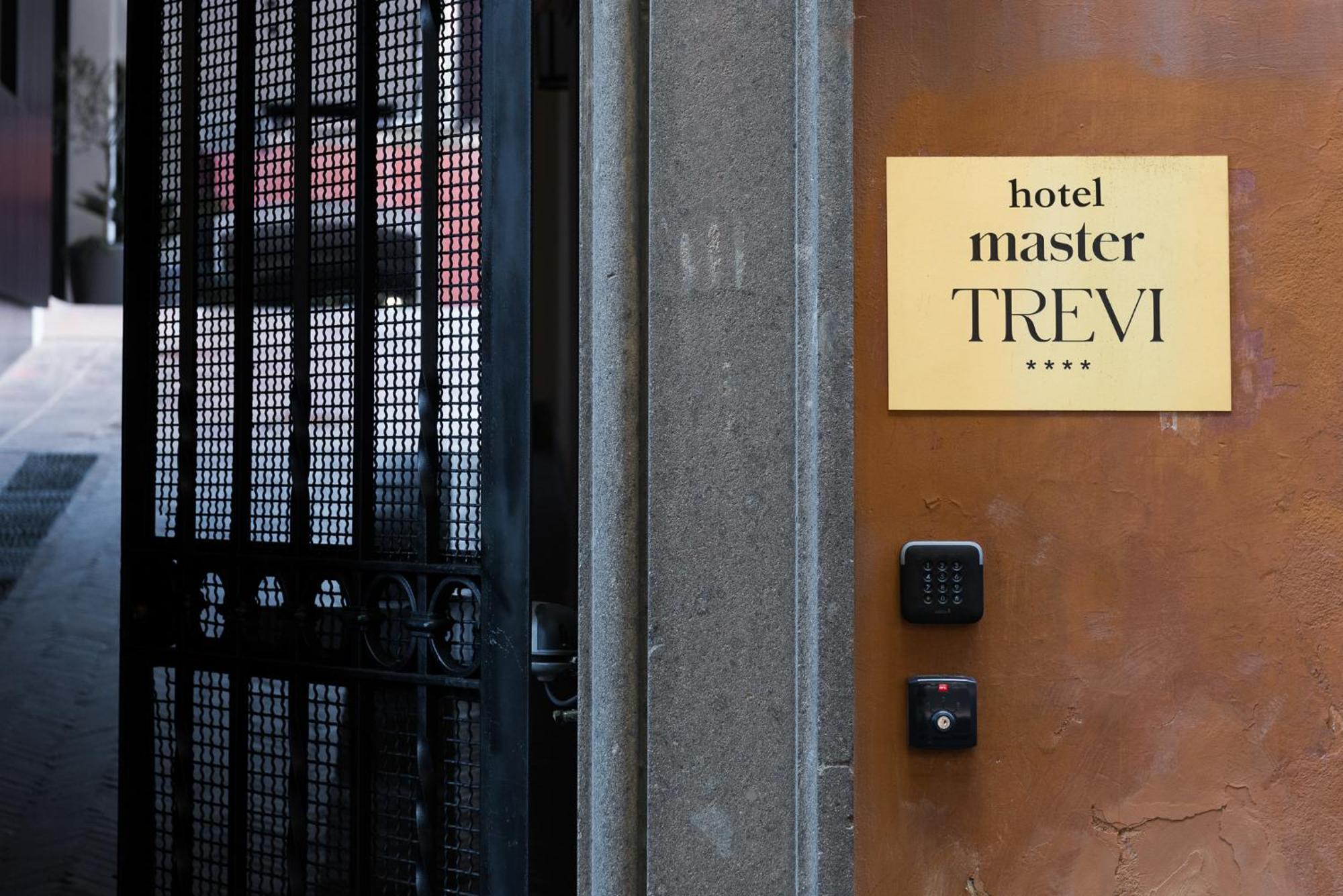 Master Trevi Aparthotel Rome Exterior photo